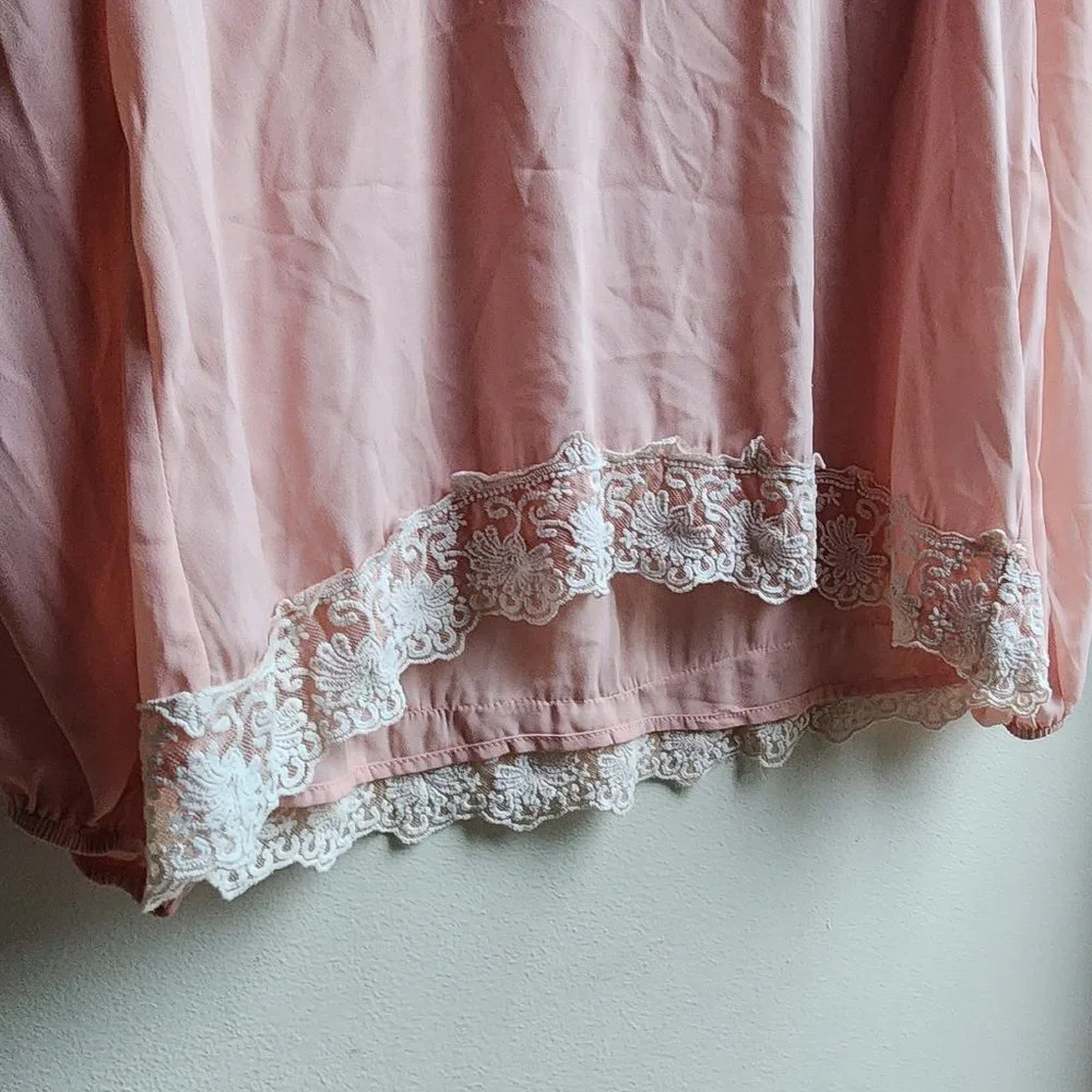 Tobi Pink Open Sleeve Lace Blouse Size Medium